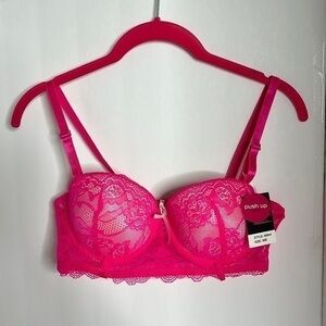 Jennifer Intimates push up bra
